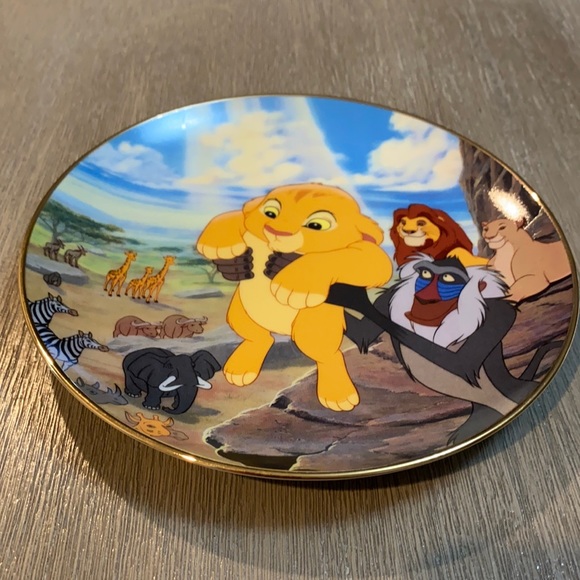 The Bradford Exchange Lion King Plate.